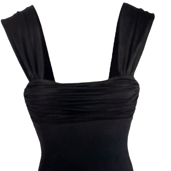 Maxi Dress Black Ruched U Neck Wide Straps Flowy Bodycon Feminine US size 6 - Picture 6 of 10